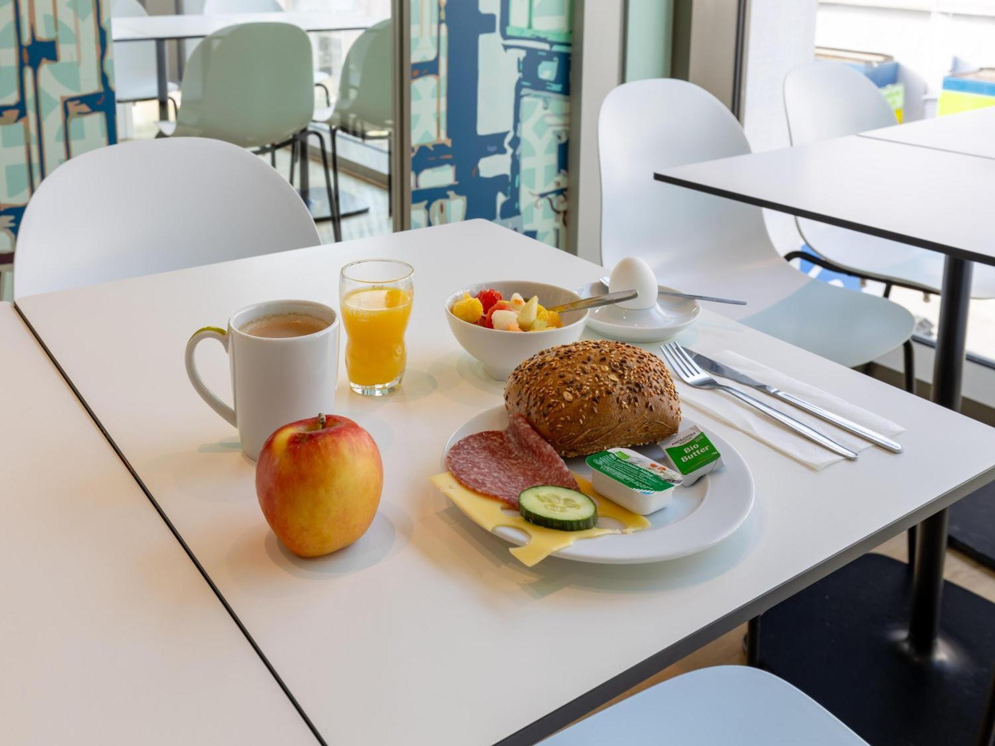 B&B Hotel Marburg 3*